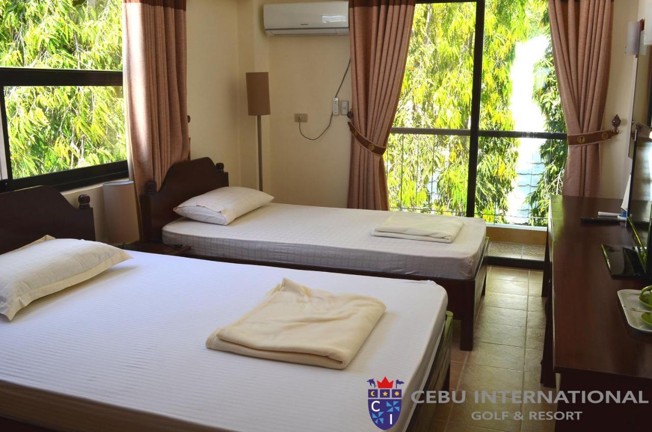 Cebu International Golf And Resort Бадіан Екстер'єр фото